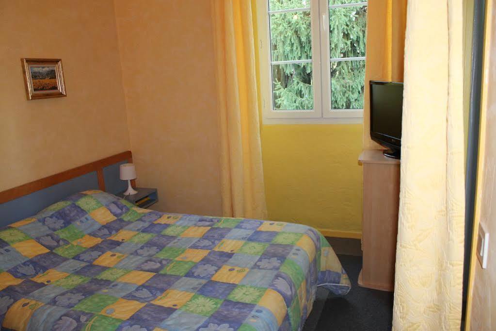 Hotel Montilleul - Villa Primrose Pau Luaran gambar